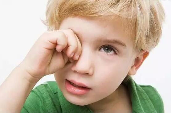 蘭州眼科專家：眼睛發(fā)癢的真相你知道嗎？