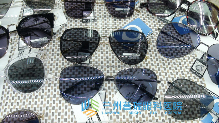 又到夏季，你的太陽(yáng)鏡看價(jià)格還是看品質(zhì)