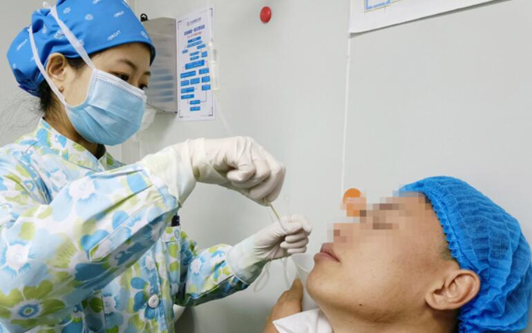 300度近視拖到900度近視，近視手術(shù)是什么感受？