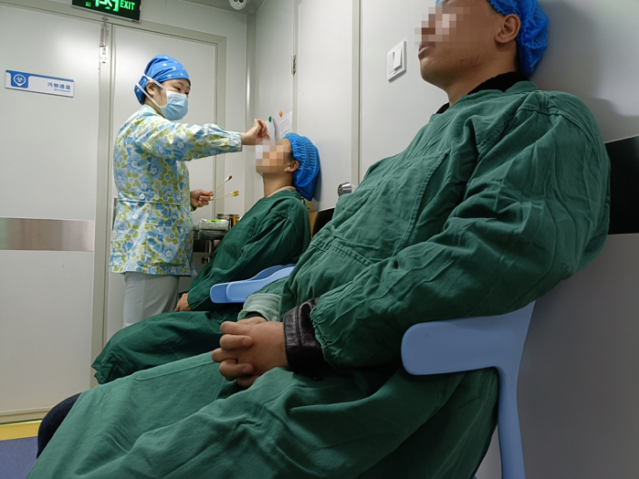 300度近視拖到900度近視，近視手術(shù)是什么感受？