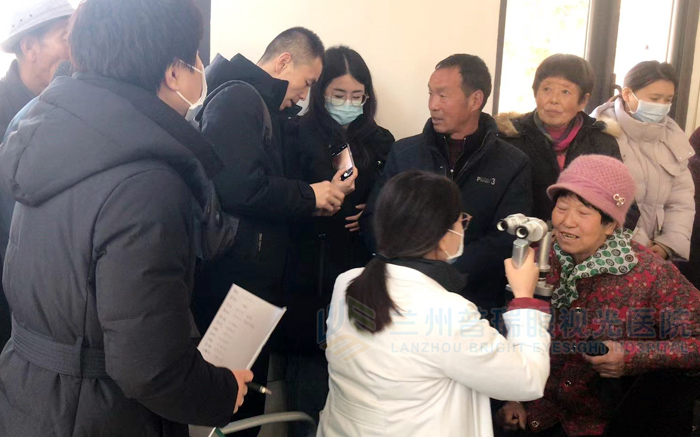 蘭州普瑞眼視光醫(yī)院“迎新春，送溫暖”慰問貧困群眾公益
